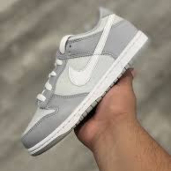 Nike Dunk Low Two-Toned Grey (GS) - All women's sizes - Picture 3 of 7